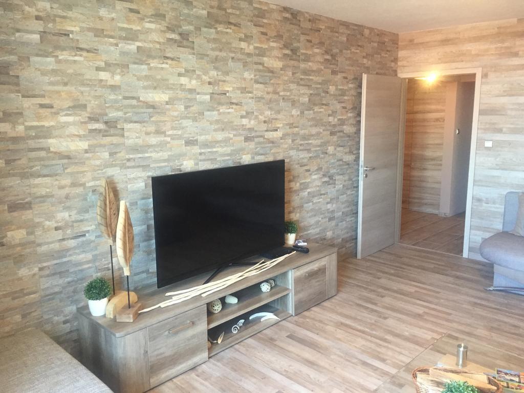 Belvarosi Deluxe Apartman Baja Luaran gambar